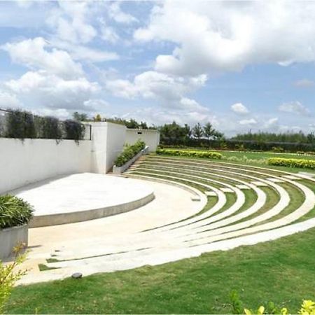 Kanva Star Resorts Nelamangala Exterior foto